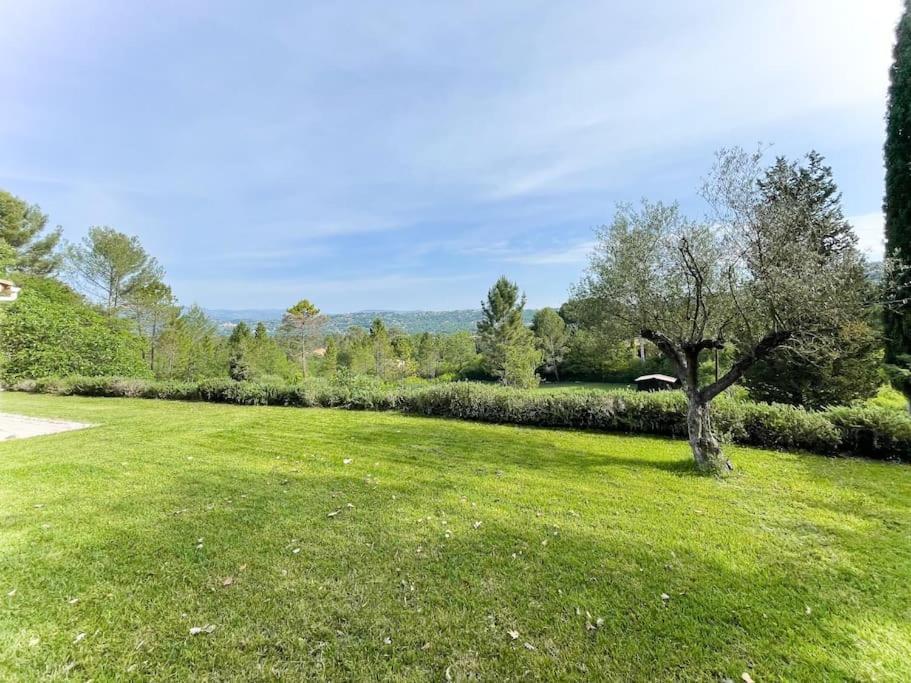 Belle Villa Avec Jardin Piscine Et Salle De Sport Montauroux Extérieur photo